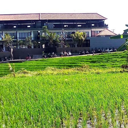 Grandpa Guest House Canggu Extérieur photo