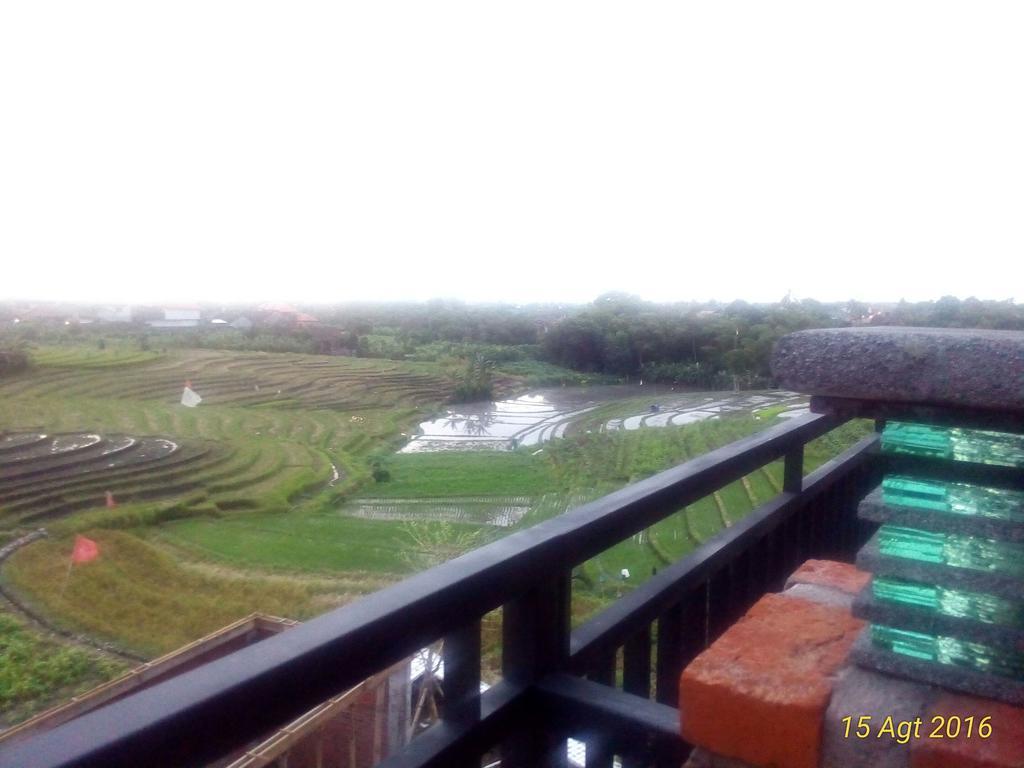 Grandpa Guest House Canggu Extérieur photo