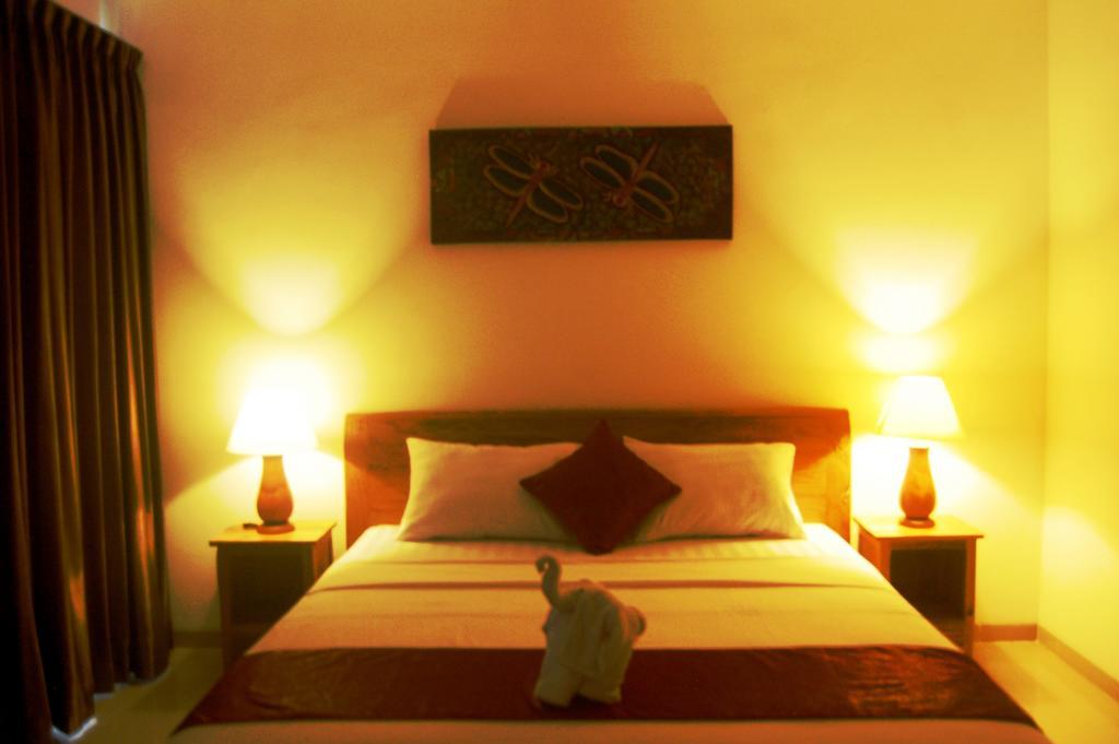 Grandpa Guest House Canggu Extérieur photo