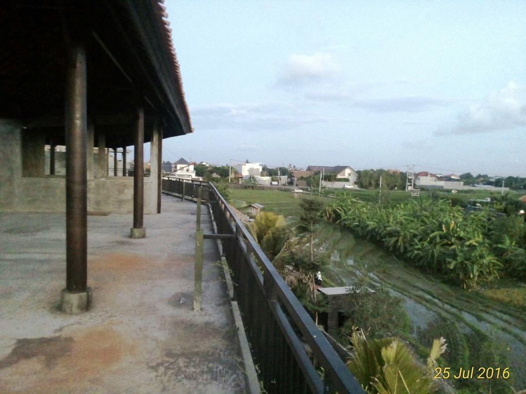 Grandpa Guest House Canggu Extérieur photo