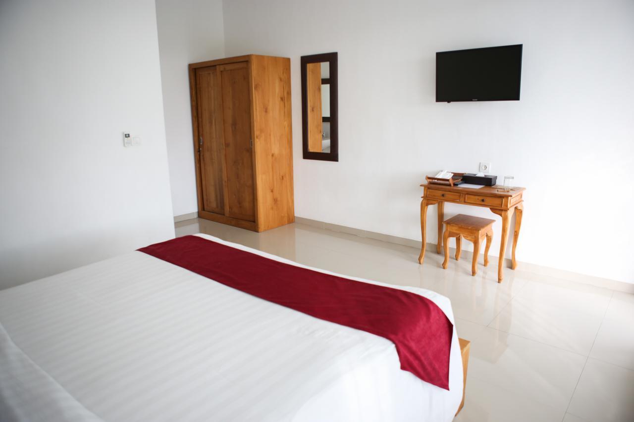 Grandpa Guest House Canggu Extérieur photo