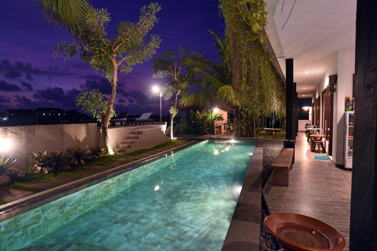 Grandpa Guest House Canggu Extérieur photo