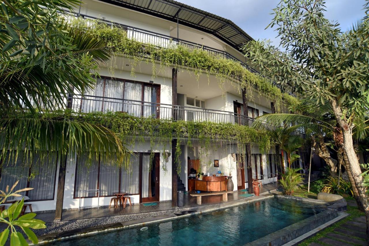 Grandpa Guest House Canggu Extérieur photo