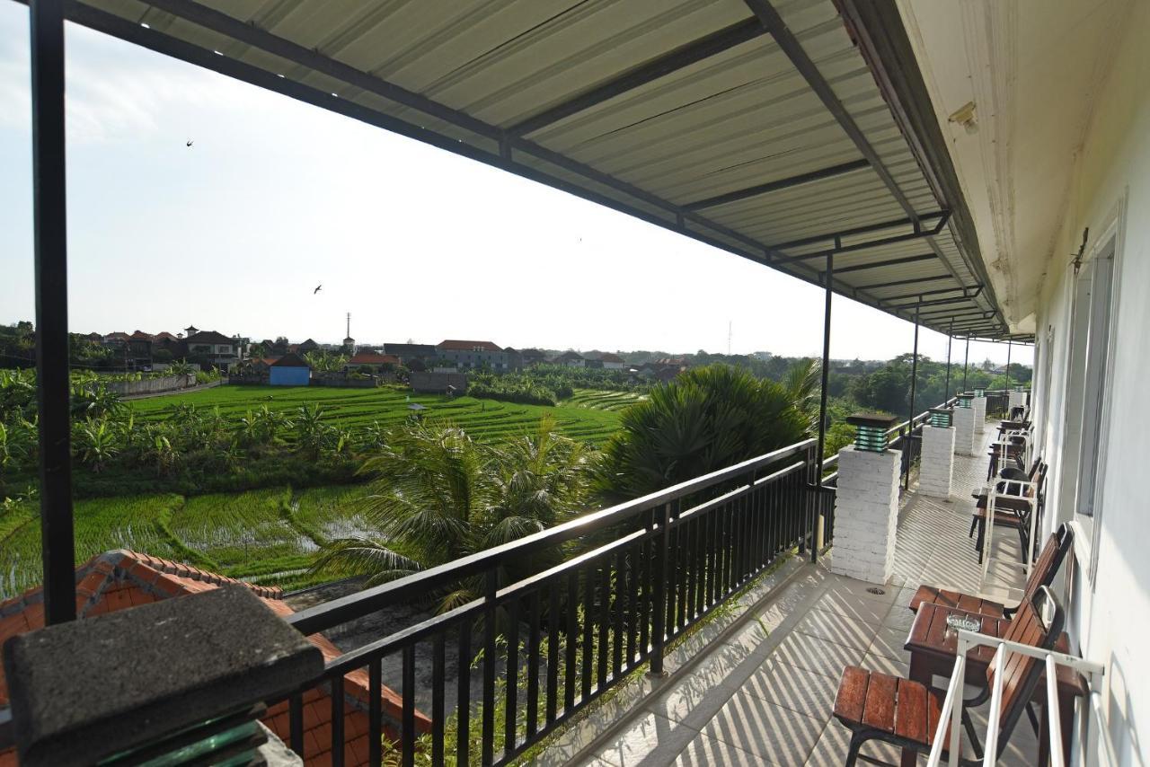 Grandpa Guest House Canggu Extérieur photo