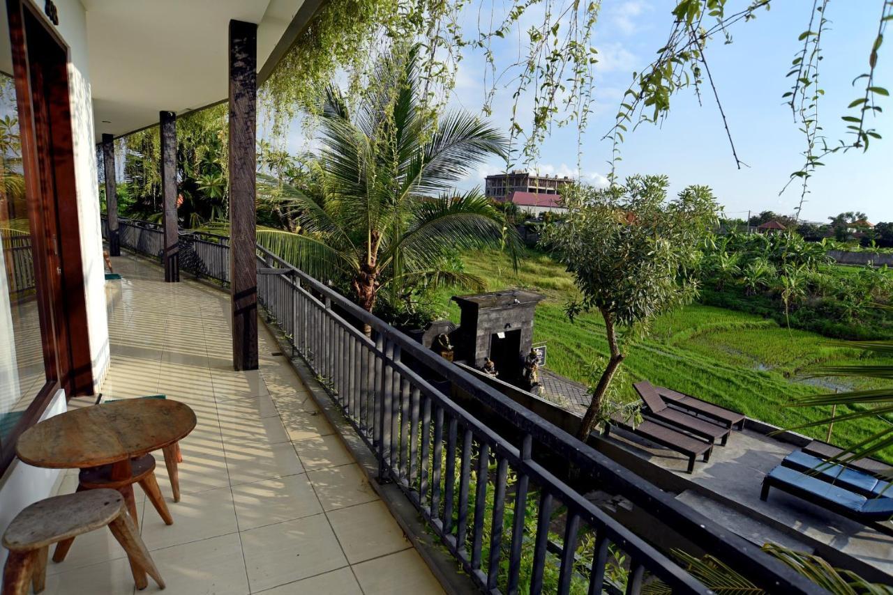 Grandpa Guest House Canggu Extérieur photo